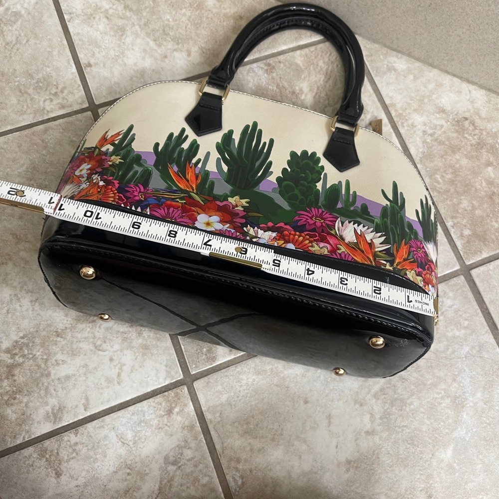 Frida Kahlo Dome Satchel Bag and Matching Coin Pouch Black Patent Cream Floral - Picture 8 of 12